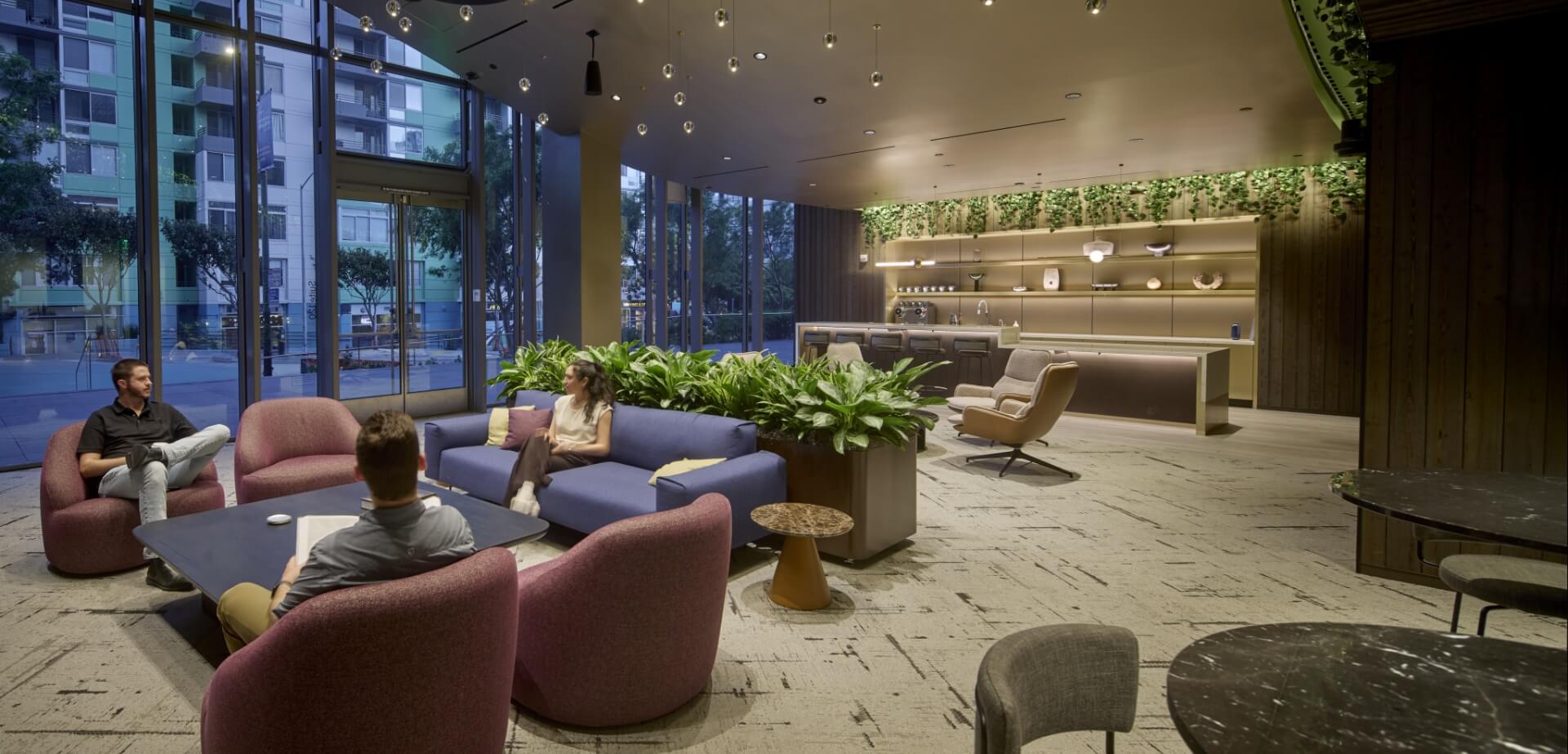 LOUNGE 1